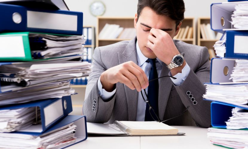 Chồng lạnh nhạt với vợ phải làm sao