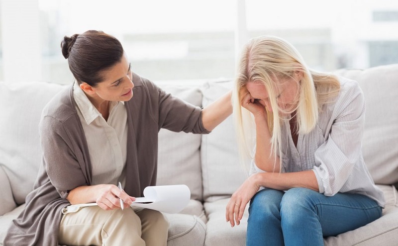 Tâm sự người phụ nữ ngoại tình với bạn thân